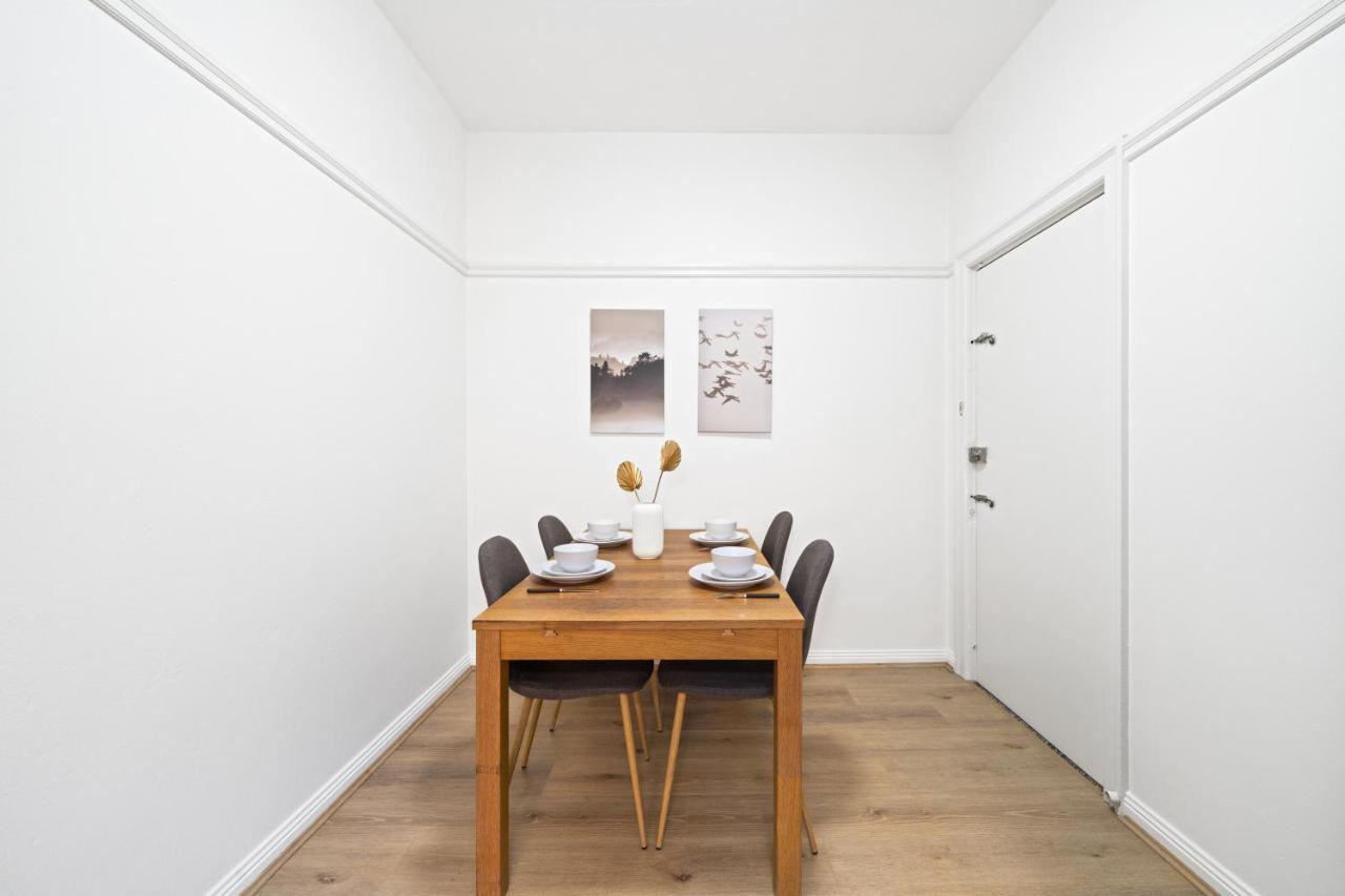 Burwood City Newly Renovated 2 Bed 2 Bath Free Private Parking Big Apt Σίδνεϊ Εξωτερικό φωτογραφία